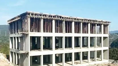 Bir yanda af, bir yanda yeni cezaevi inşaatları