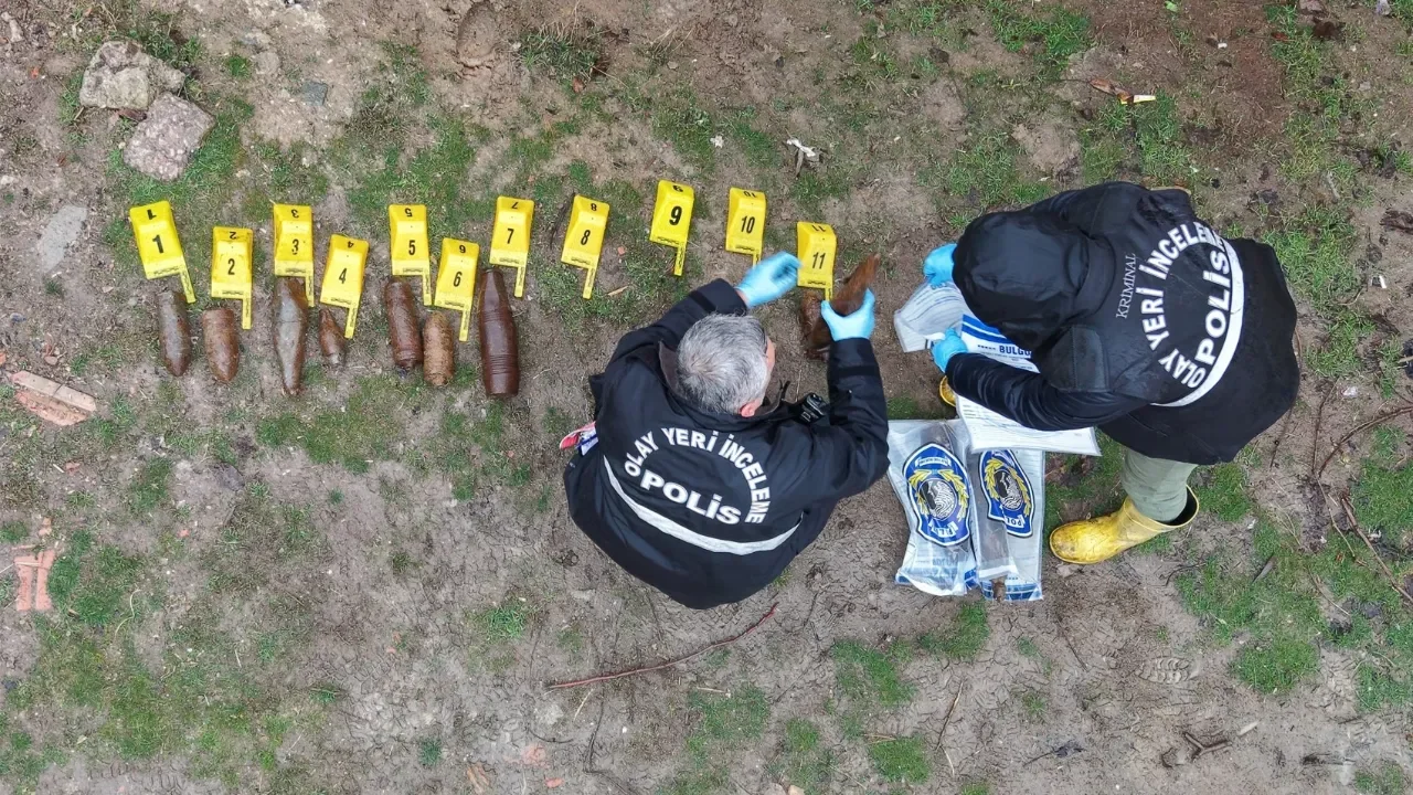 Çocukların oynadığı cisimler mühimmat çıktı: 11 adet