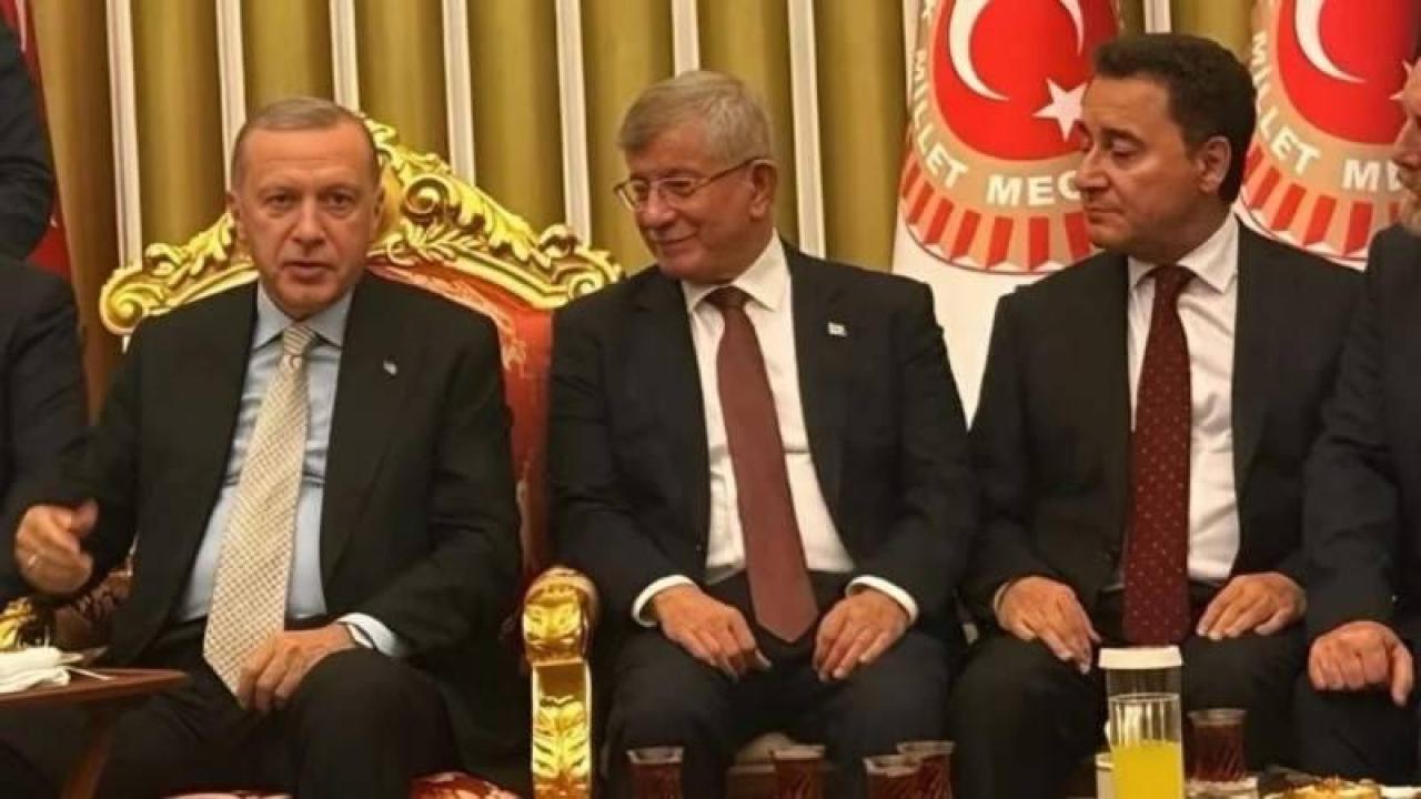 Davutoğlu ve Arıkan'dan istifalara yanıt: Parmaklaştırılan siyasetçiler düşünsün, milletvekilleri gelir gider, Yeni Yol baki kalır