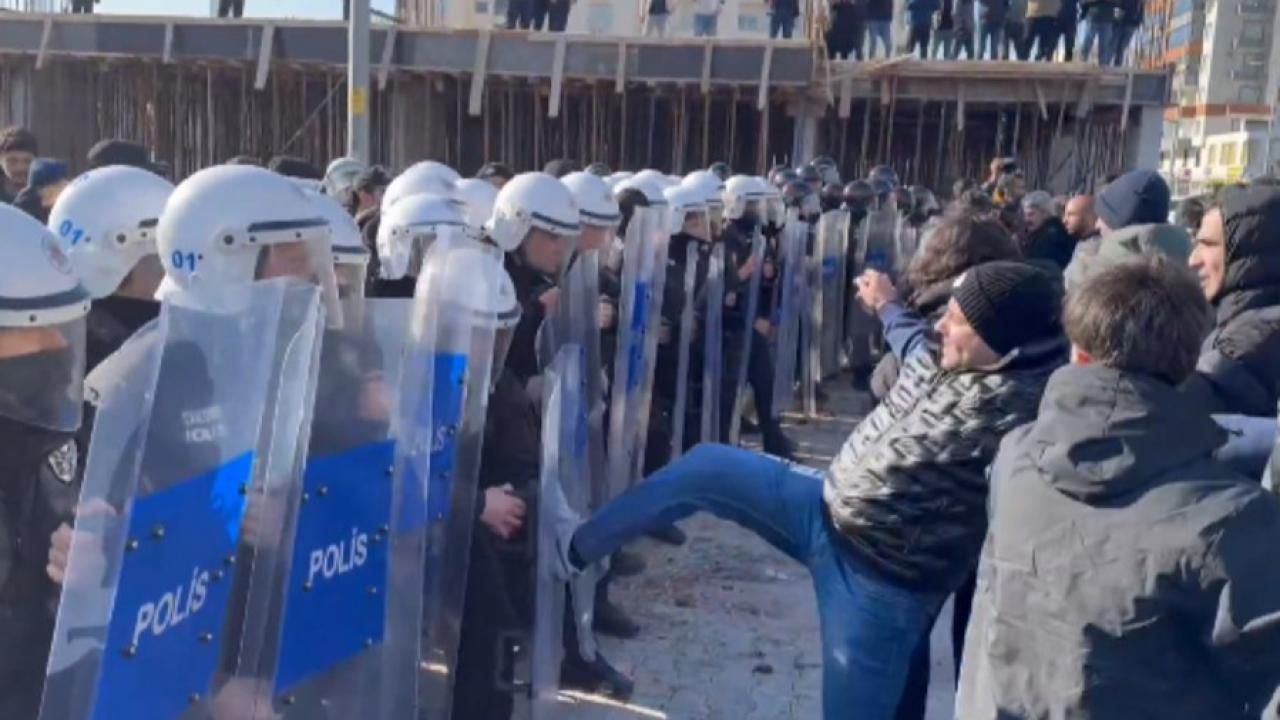 DEM Parti'nin grup toplantısını yaptığı Nusaybin'de ortalık karıştı: YPG destekçilerine polis müdahale etti