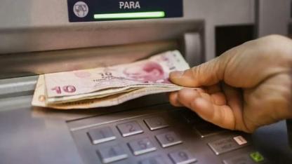 Emekliye bir darbe de bayram ikramiyelerinden geliyor