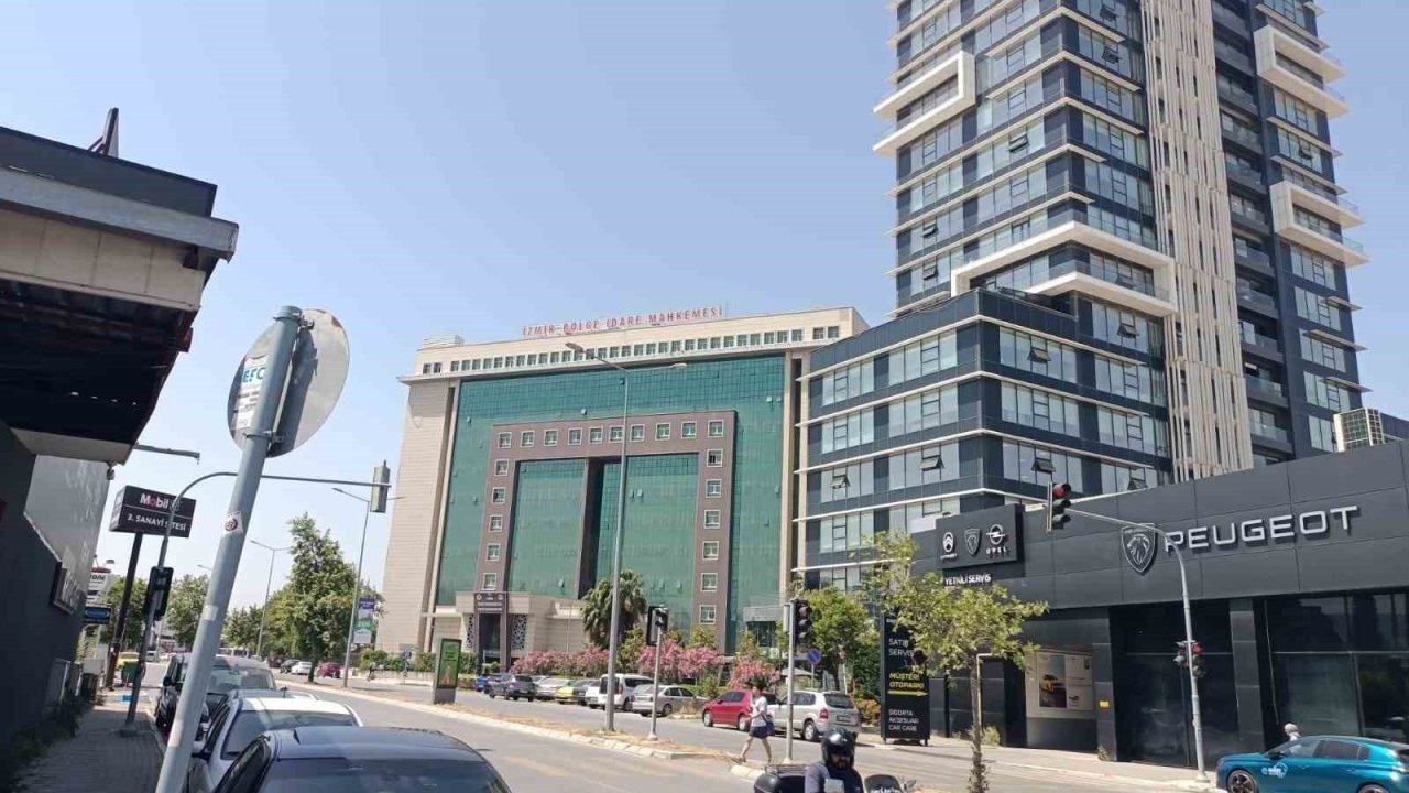 İzmir’deki rüşvet davasında yeni gelişme: Tutuklu sanıklara adli kontrol