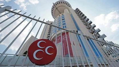 MHP’li meclis üyesi partiden ihraç edildi