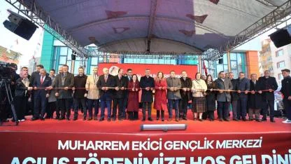 Saruhanlı’da Gençlik ve Sosyal Belediyecilik Projeleri Hizmete Açıldı