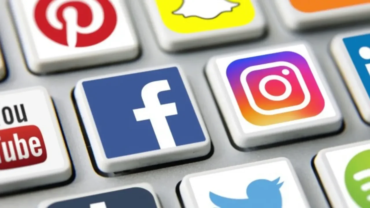 Sosyal medya devlerine "bağımlılık" davası: Emsal oluşturabilir, maddi tazminatın önü açılabilir