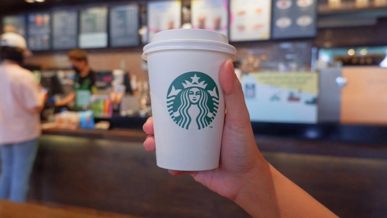 Starbucks’ta kahve fiyatlarına dev zam