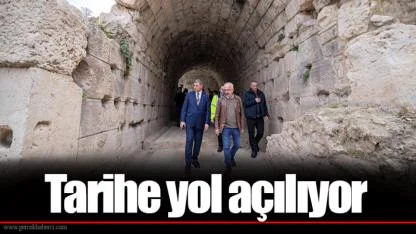 Tarihe yol açılıyor