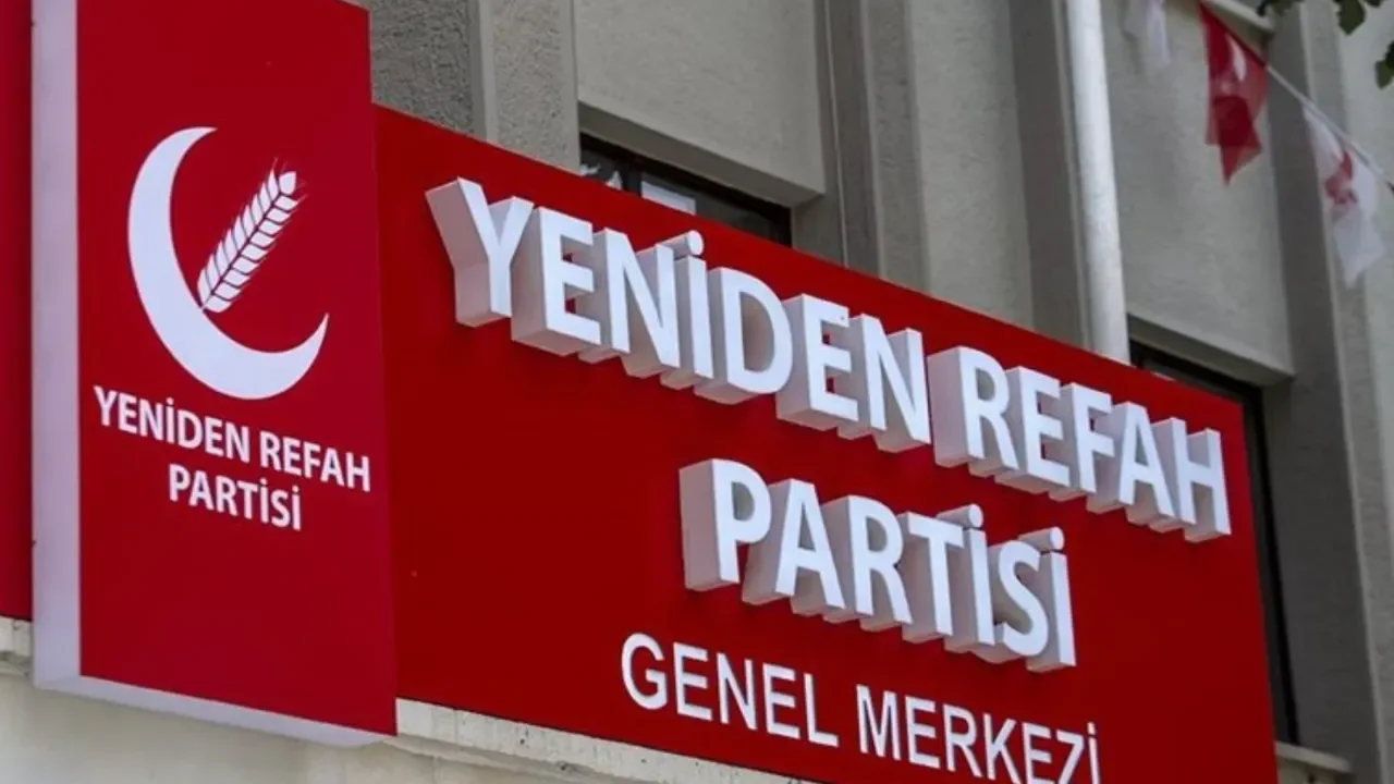Yeniden Refah Partisi'nde ihraç kararı: AKP'ye katılması bekleniyor!