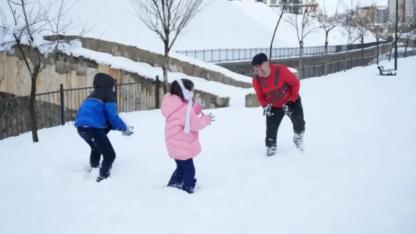 Yoğun kar yağışı sonrası 2 Ocak Cuma günü okullar tatil olacak mı? Kar tatili yapacak iller belli oldu