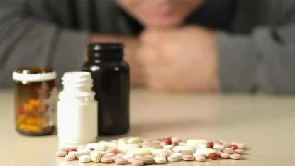 Yoksulluk, mutsuzluk getirdi: Türkiye'de antidepresan kullanımında dikkat çeken artış