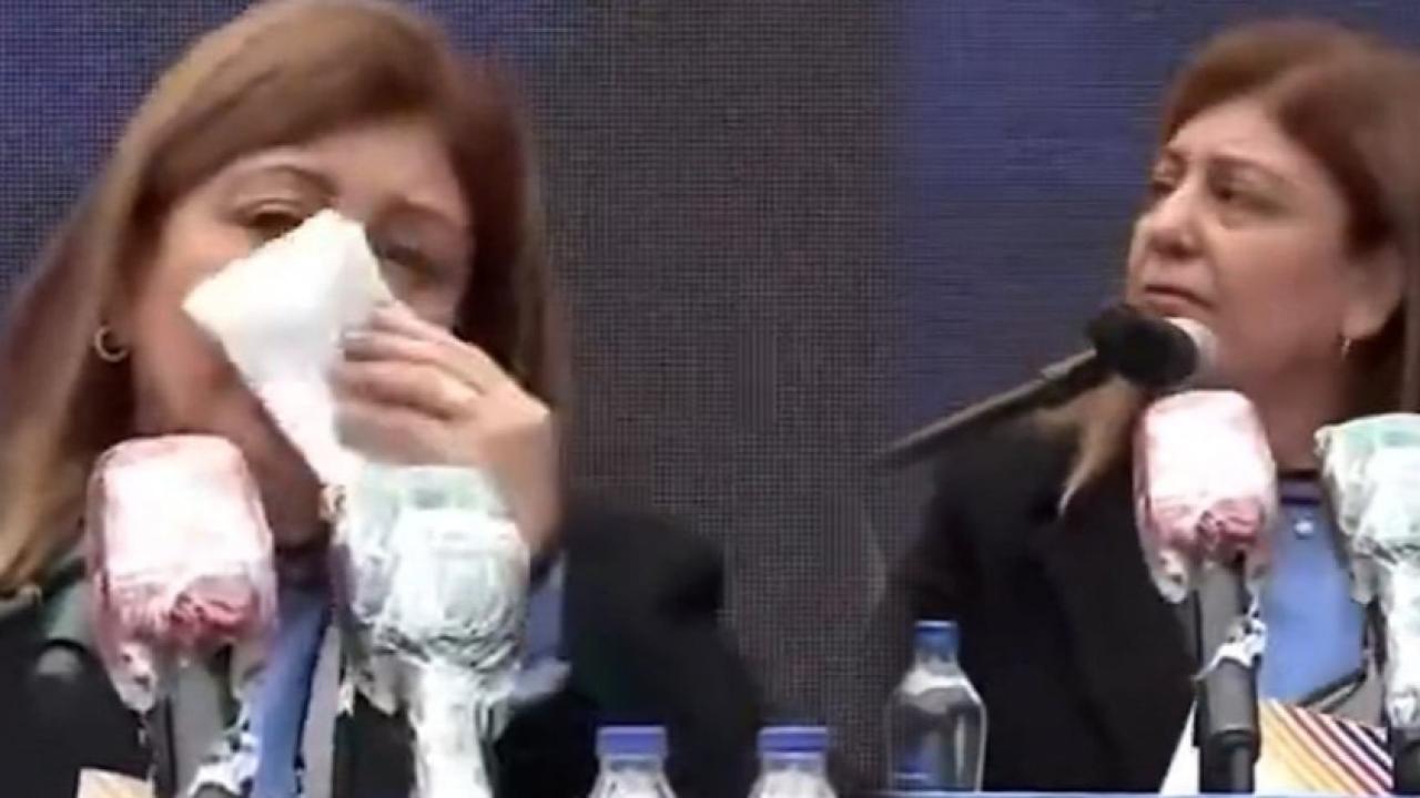 Zeydan Karalar'ın eşi gözyaşlarını tutamadı: Sloganla destek verdiler!