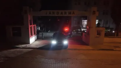 İzmir’de yolsuzluk operasyonunda 4 tutuklama