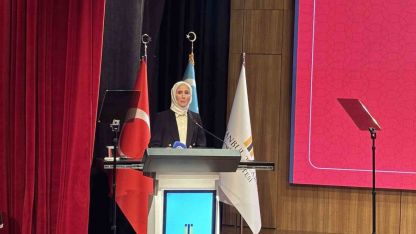 Bakan Göktaş: "Türkiye’de nüfusun kendini yenileme eşiğinin altına inmesi artık yapısal bir mesele olduğunu gösteriyor"