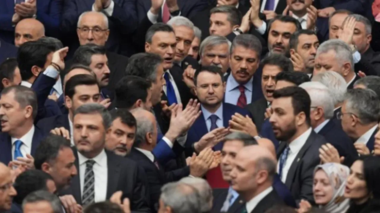 Akın Gürlek'ten yemin töreni sonrası ilk paylaşım