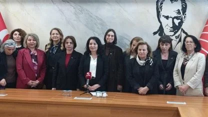 CHP’li kadınlardan, Dilek Kaya İmamoğlu'na destek: 'Ailelere dokunmayı bırakın'
