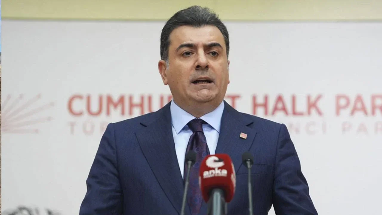 Davutoğlu'ndan 6 partili ittifak planı: Saadet, DEVA, İYİP, Yeniden Refah ve Anahtar Parti birleşecek mi?