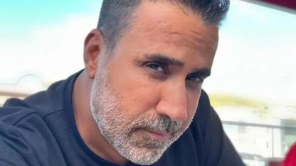 Emrah'tan 'terbiyesiz ve ahlaksız yorum' tepkisi