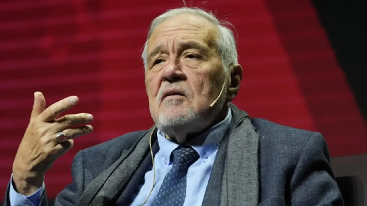 İlber Ortaylı apar topar ameliyata alındı! Sağlık durumu nasıl?