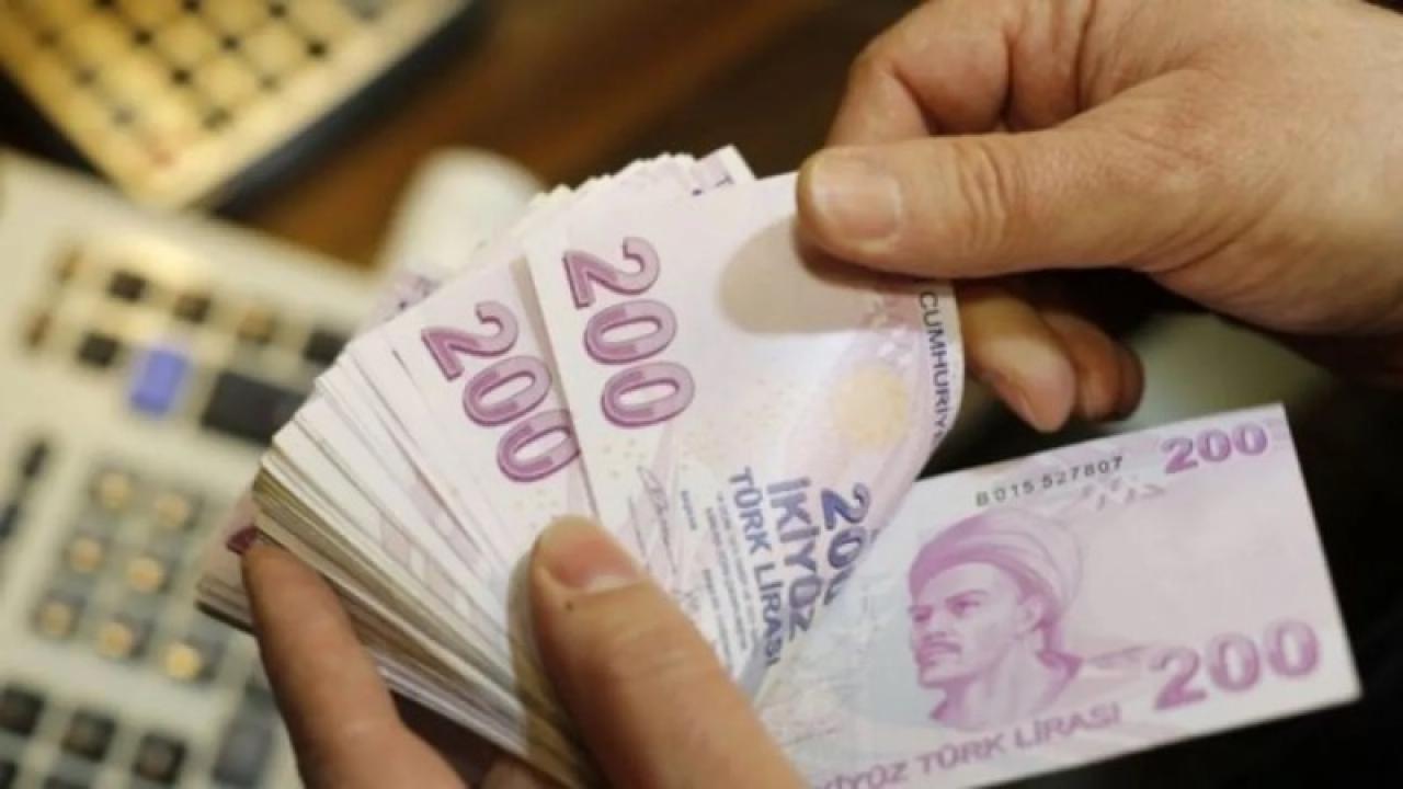 İŞKUR verileri: 2.4 milyonluk işsizin sadece yüzde 18.8’i işsizlik ödeneği alabildiTürkiye İş Kurumu’nun (İŞKUR) yayımladığı rapora göre; 2026 Ocak’ta kayıtlı iş arayan sayısı yıllık bazda yüzde 4.29 artış gösterdi. İŞKUR verilerine göre; 2025 Aralık ayın