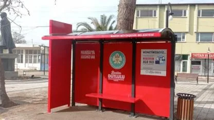Manisa’da Toplu Taşıma Duraklarına Modern Dokunuş
