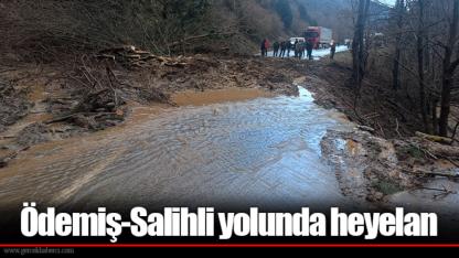 Ödemiş-Salihli yolunda heyelan