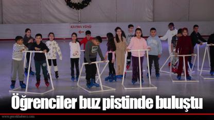 Öğrenciler buz pistinde buluştu