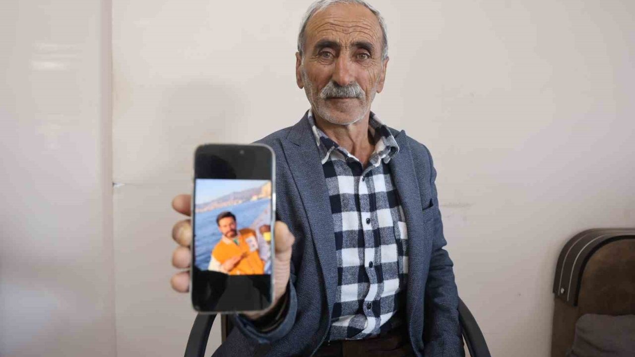 Penceredeki sinekliği parçalayarak evden ayrılan psikolojik rahatsızlıkları bulunan genç sırra kadem bastı