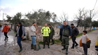 Torbalı Belediyesi'nden Yağmur Mesaisi: Sorunlar Anında Çözüldü!