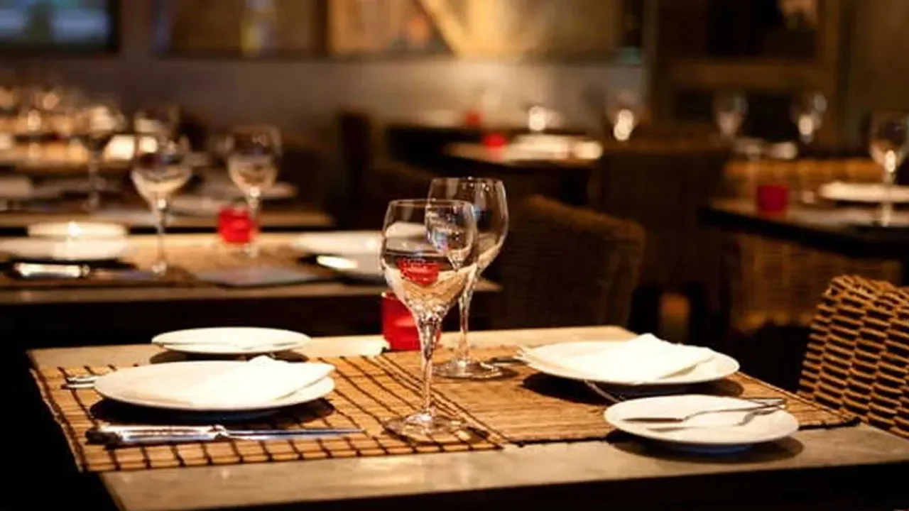 Yasaklanan servis bedelini fiyatlara yansıtan restoranlara ceza yolda!