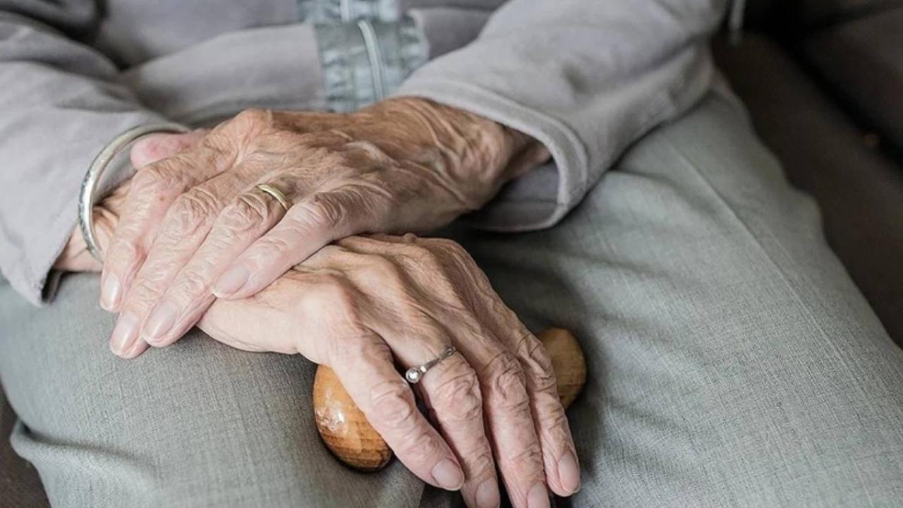 Yaşlılıkta yeni güvence devrede: Bakım sigortası hayata geçiyor