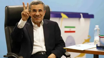 İran’ın eski Cumhurbaşkanı Ahmedinejad’ın öldürüldüğü iddia edildi