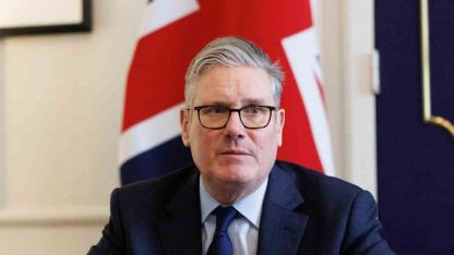 İngiltere, Kıbrıs Adası çevresine savaş gemisi konuşlandıracak