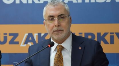 Bakan Işıkhan: "Şu anda, dünya tarihine yeni bir başlık açıldığı bir dönemden geçiyoruz"