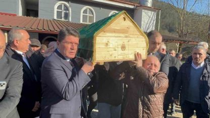 Eski Adalet Bakanı Tunç’un acı günü