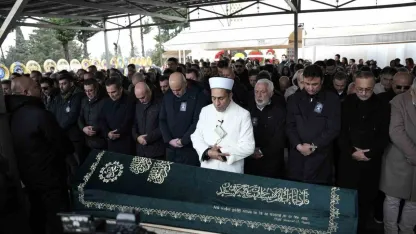 Erol Köse son yolculuğuna uğurlandı