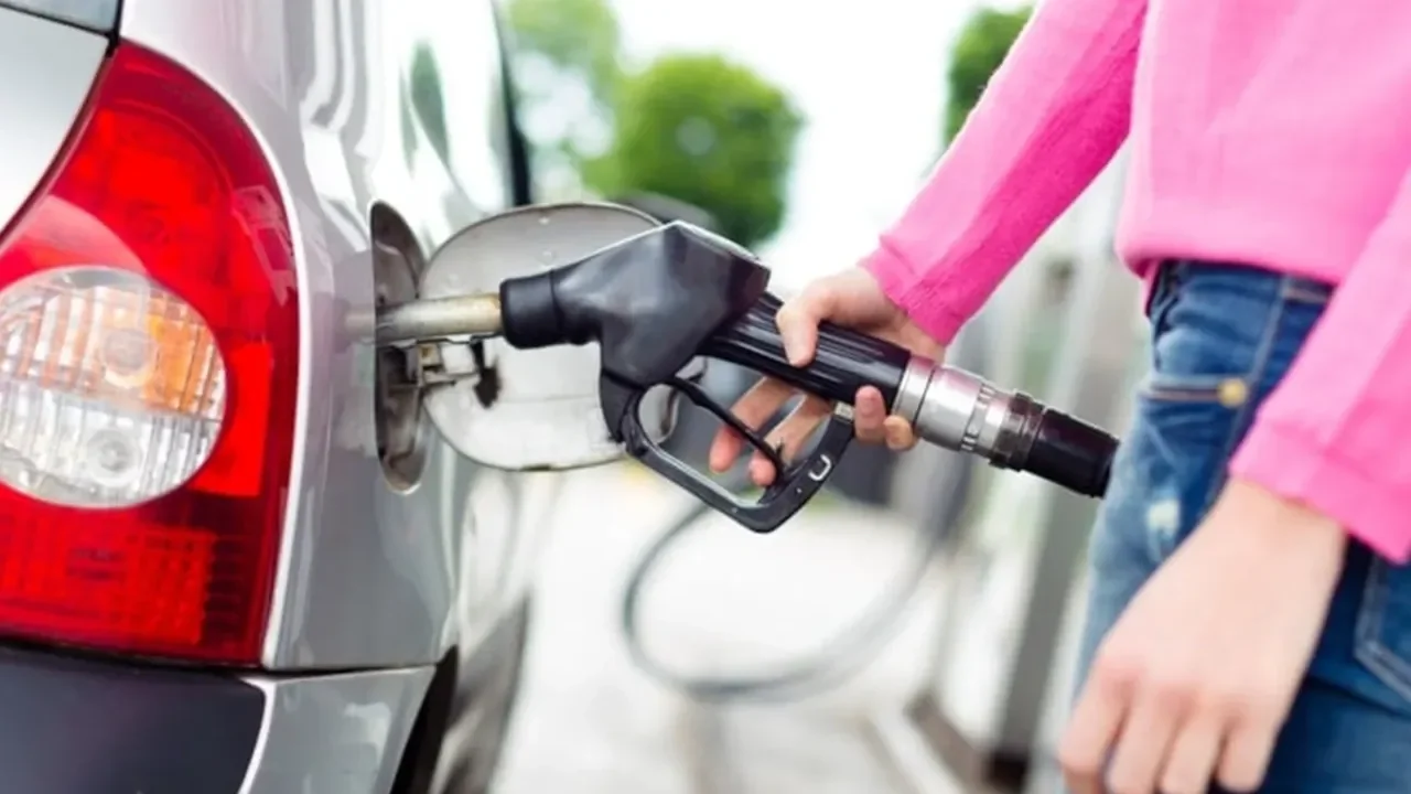 ABD-İran savaşının Türkiye'ye faturası akaryakıt zammı oldu: Dev artışlar geliyor