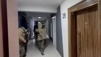 Aile izlenimi verip sitelere yerleşmişler! Yasa dışı bahis ağı 'hücre evi' modeliyle yönetilmiş