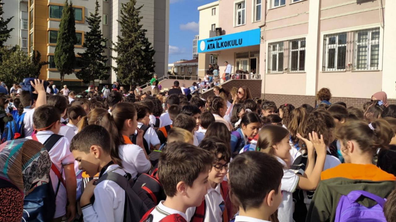 Ara tatil bitiyor, öğrenciler okula dönüyor: Yaz tatili ne zaman?