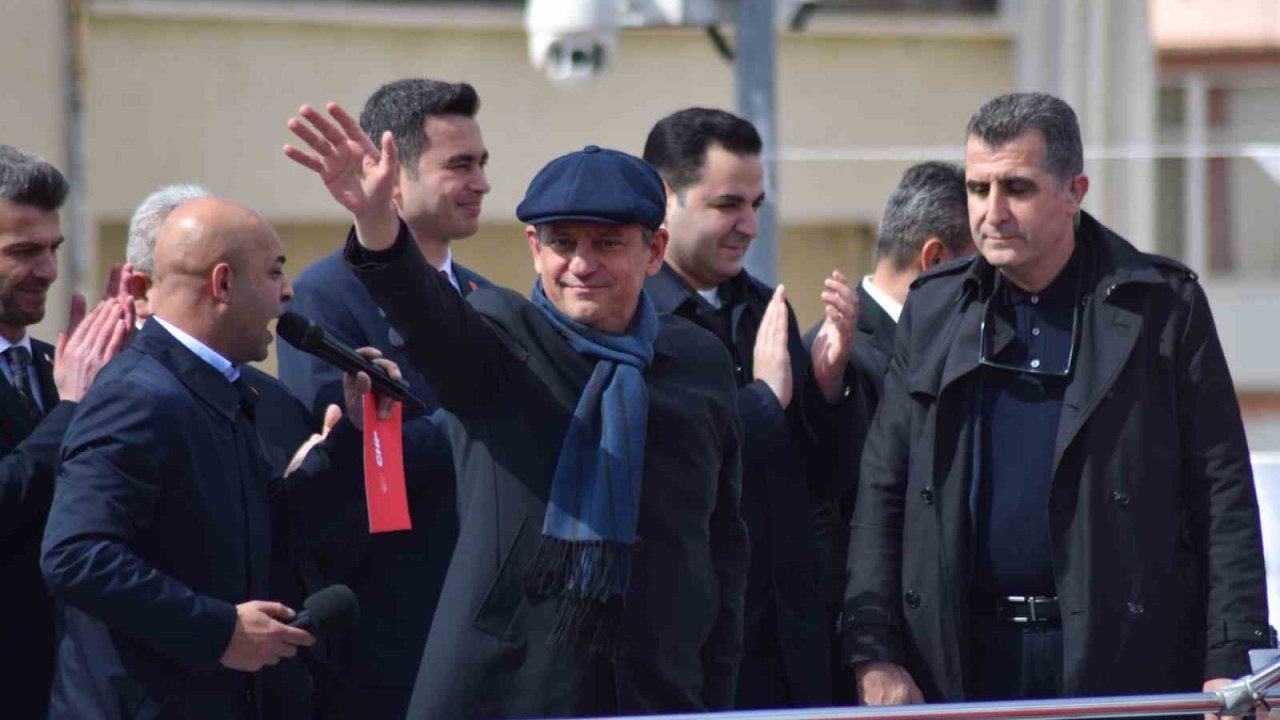 CHP Genel Başkanı Özel: "Karaman’da da Türkiye’de de mutlaka birinci parti olacağız"