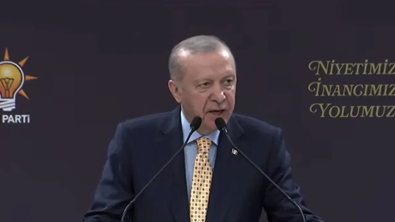 Cumhurbaşkanı Erdoğan, AKP teşkilatı iftar programında konuşuyor