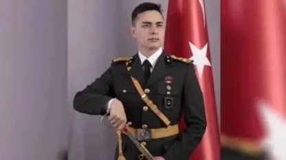 İhraç edilen teğmenlerden Demirtaş göreve başladı