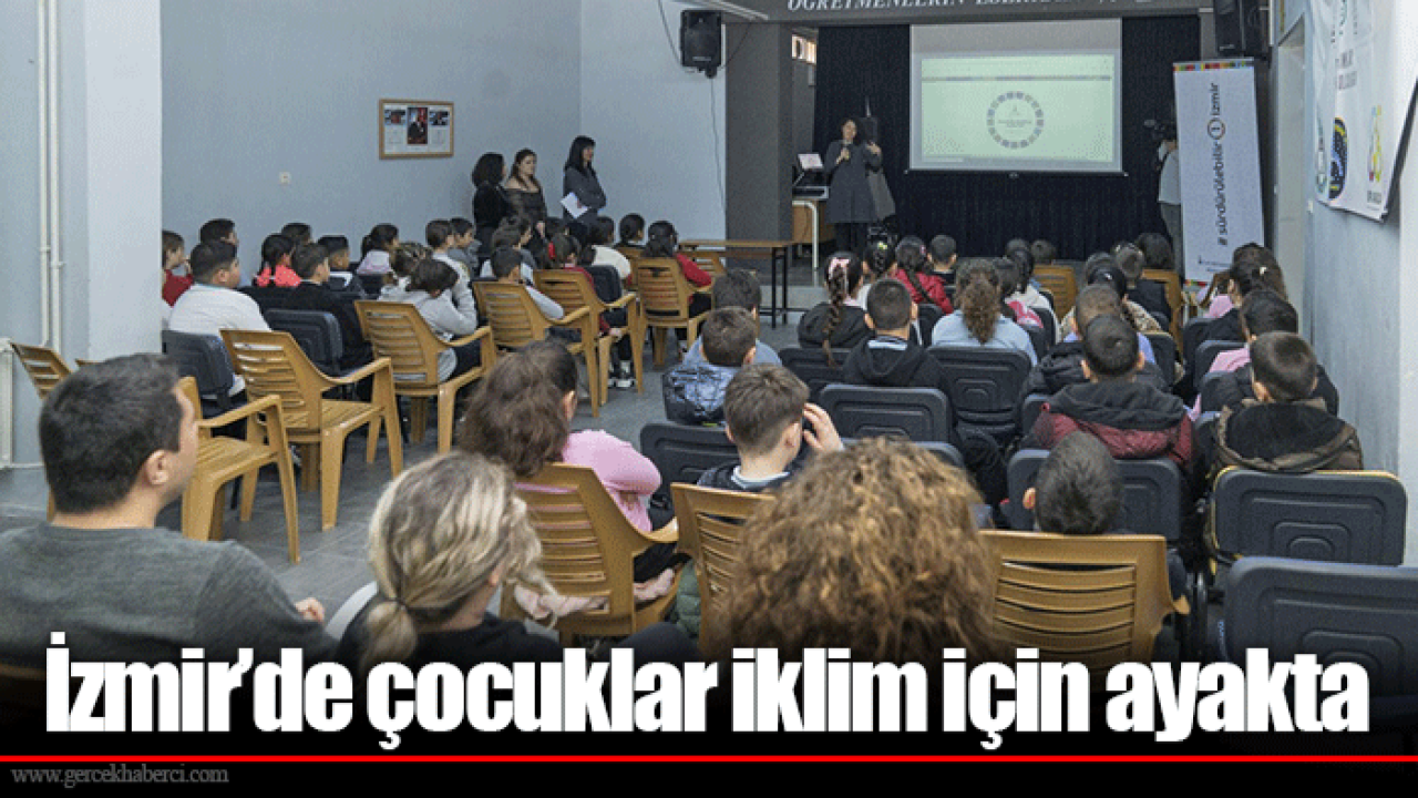 İzmir’de çocuklar iklim için ayakta