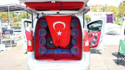 Modifiyeli araçlara af yolda! Bakan Çiftçi o koşulu işaret etti