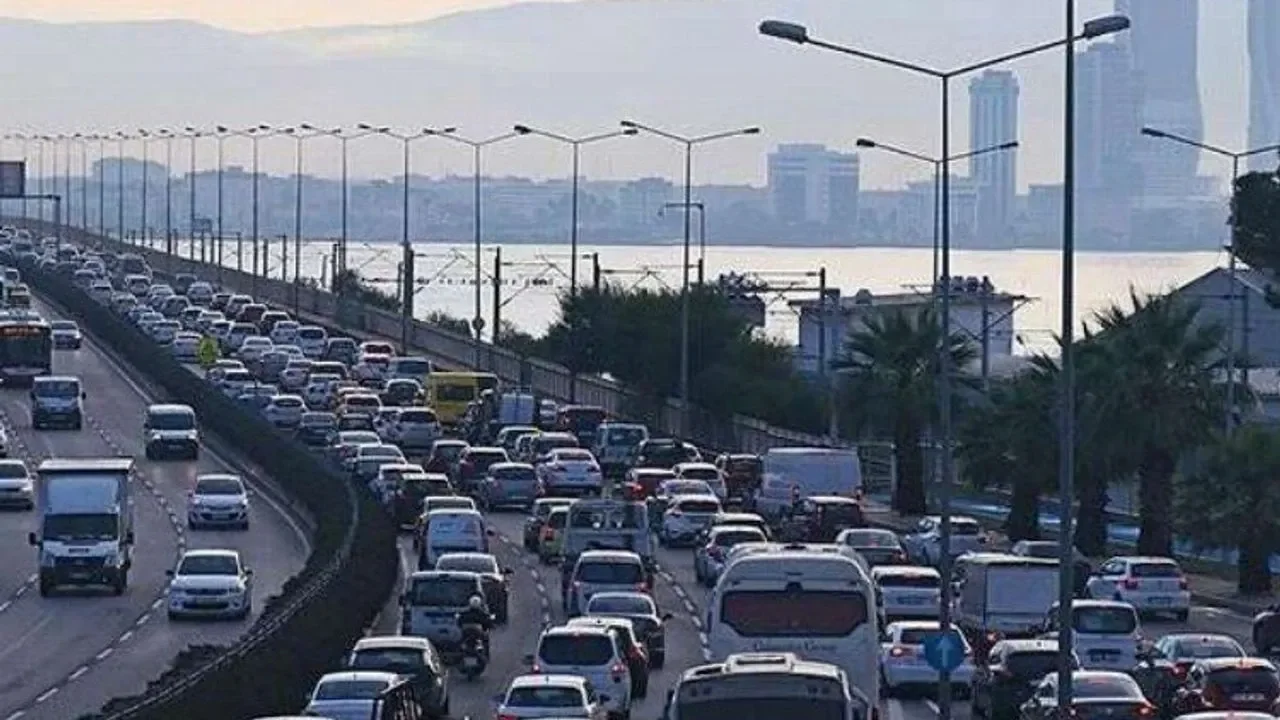 Trafikte hız kuralları "yerleşim yeri içi" ve "yerleşim yeri dışı" olarak sınıflandırıldı