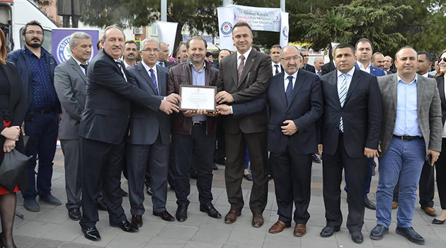 Memur-Sen İzmir'den Kızılay'a Anlamlı Katkı