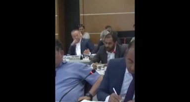 'O Başkan'ın cevapları viral oldu