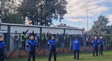 Taşeron işçilerden Özgür Özel konuşurken "kadro eylemi"