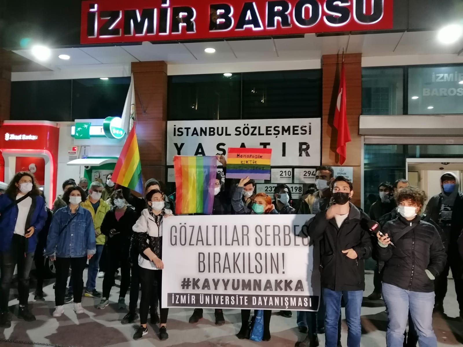 İzmir Üniversite Dayanışması: 