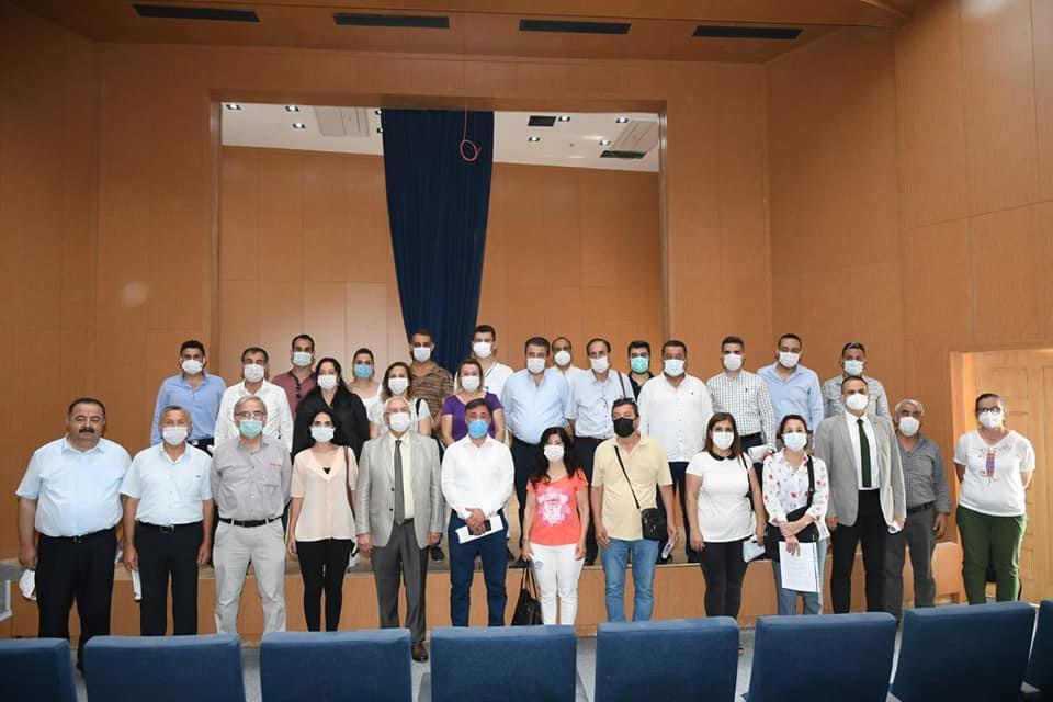 Yok sayılan meclis üyeleri proje gezisini protesto etti...22 CHP'li üyeden 14'ü  katılmadı