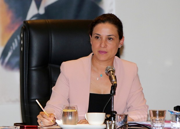 İzmir'in önde gelen kadınları 25 Kasım'da seslerini duyurdu